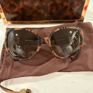 Tory Burch Brown Tortoise Sunglasses